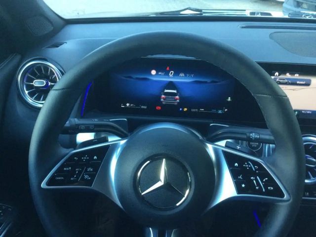 Mercedes-Benz GLB 200 Progressive