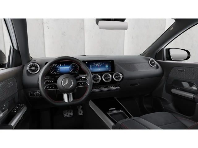 Mercedes-Benz GLA 200 AMG Line Premium