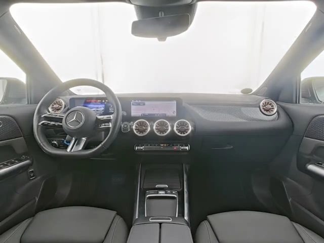 Mercedes-Benz EQA 300 4MATIC