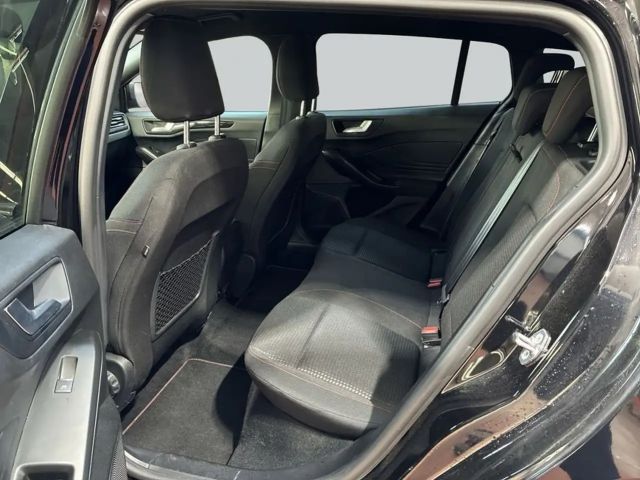 Ford Focus EcoBoost ST Line Wagon