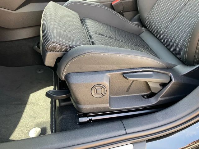 Audi A3 30 TFSI S-Line Sedan