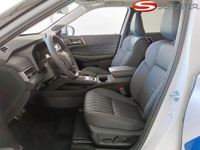 Mitsubishi Outlander 4WD PHEV