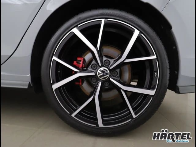 Volkswagen Golf 2.0 TSI DSG GTI Style