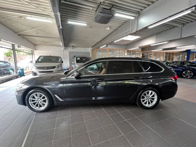 BMW 520 520d Touring xDrive