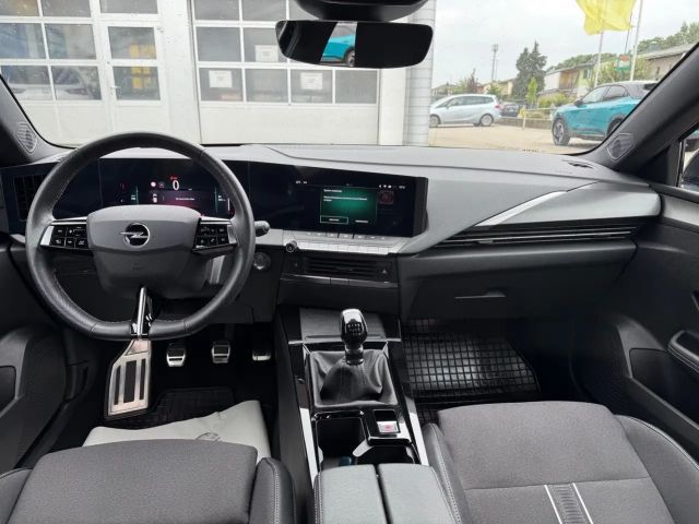 Opel Astra GS-Line Grand Sport