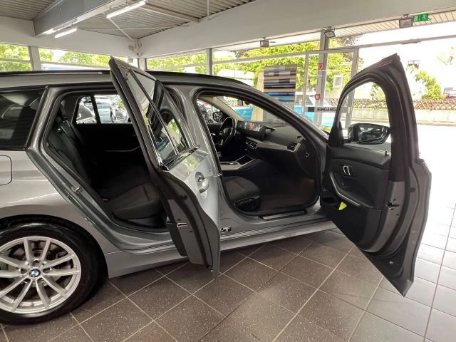 BMW 318 318d Touring