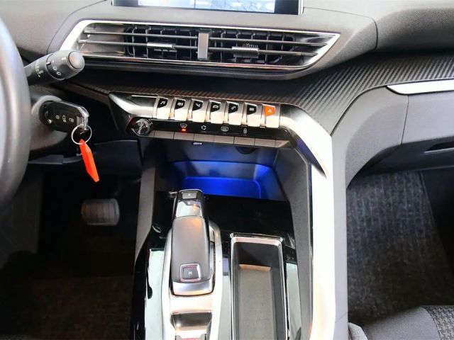Peugeot 5008 Active Pack BlueHDi EAT8