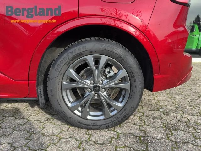 Ford Kuga Plug in Hybrid ST Line X