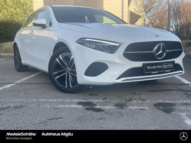 Mercedes-Benz A 180 Progressive