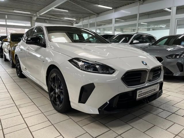 BMW 135 Sedan xDrive