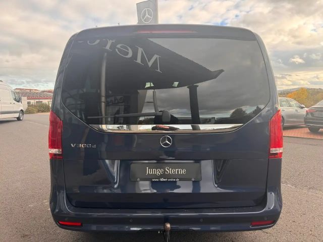 Mercedes-Benz V 300 AMG Line V 300 d
