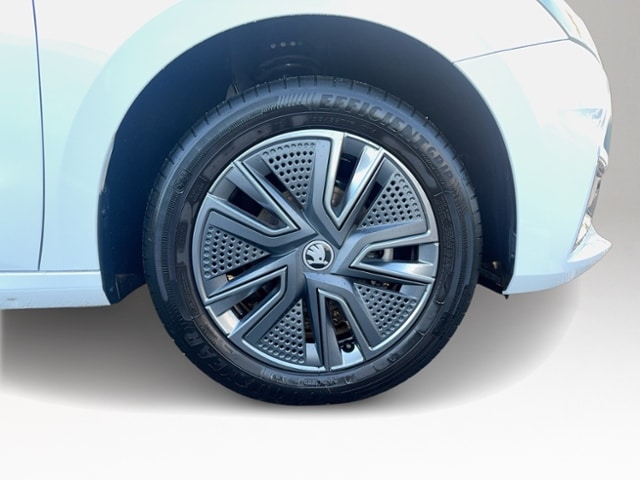 Skoda Fabia 1.0 MPI, Sicherheitspaket, Licht & Sicht Paket, SunSet, 5 Gang