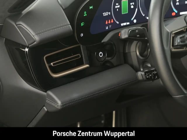 Porsche Taycan 4 Cross Turismo