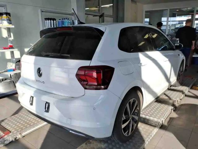 Volkswagen Polo 1.0 TSI Highline R-Line