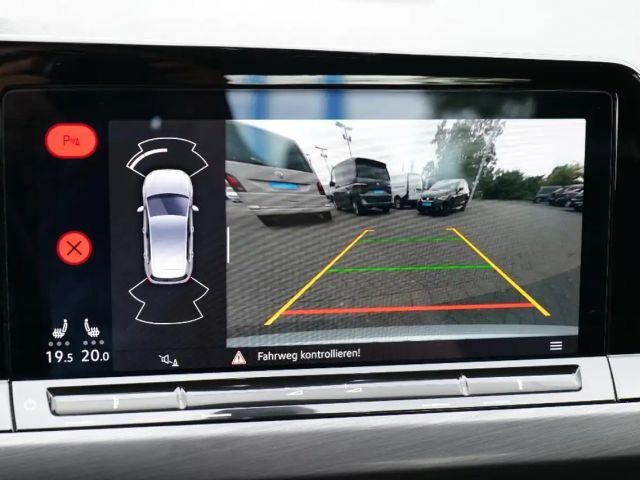 Volkswagen Golf 1.5 TSI DSG Golf VIII Style