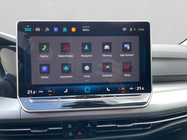 Volkswagen Golf 1.5 TSI Golf VIII