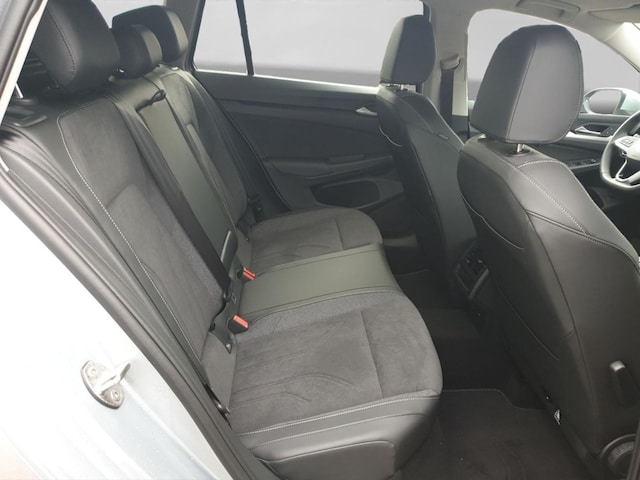 Volkswagen Golf 1.5 TSI DSG Life Variant