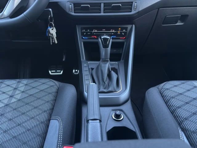 Volkswagen Taigo 1.0 TSI DSG R-Line