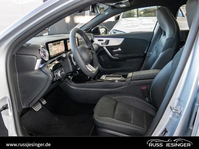 Mercedes-Benz A 220 4MATIC