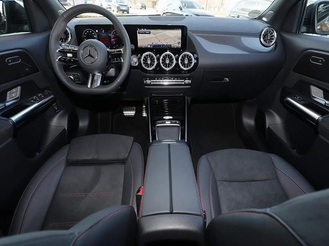 Mercedes-Benz GLA 200 AMG Line