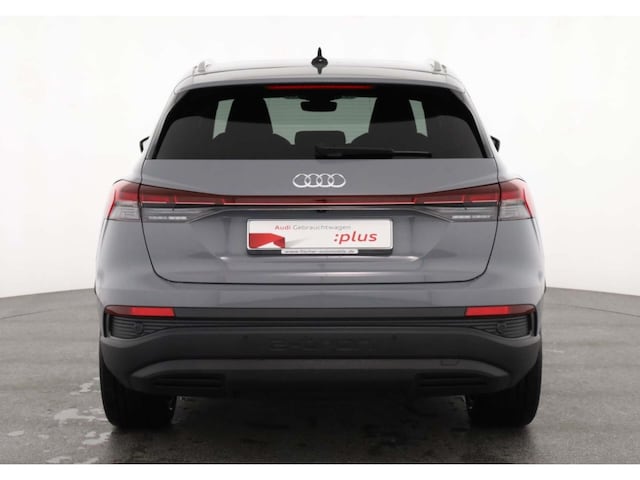 Audi Q4 e-tron SUV 45 e-tron Audi Q4 e-tron