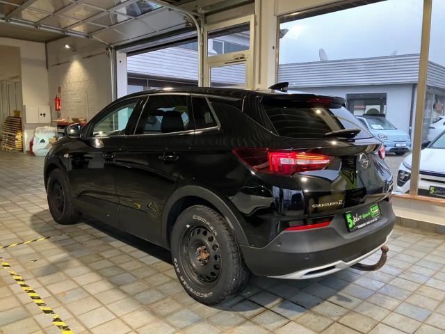 Opel Grandland X 1.5 Turbo
