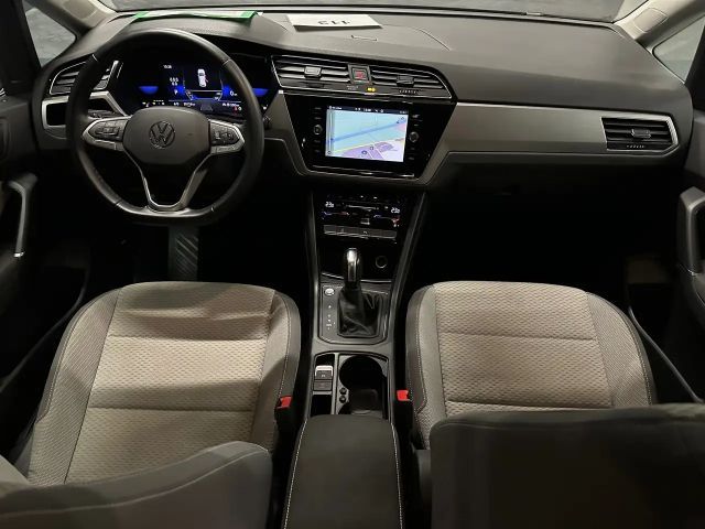 Volkswagen Touran 1.5 TSI DSG Family