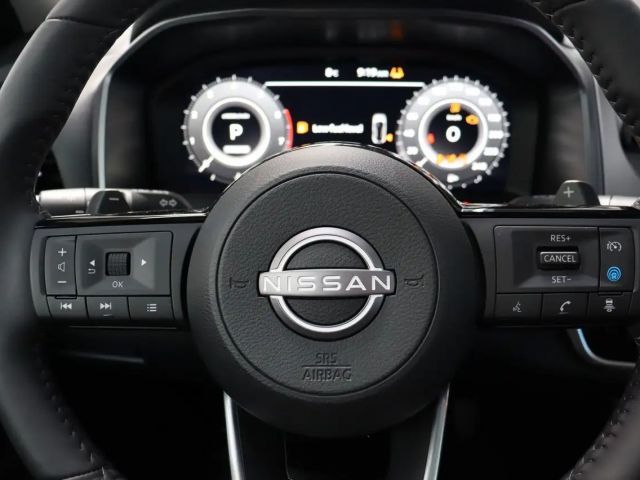 Nissan Qashqai 1.3 AT MHEV MJ25 Pano Comf.P ACC HUD AVM