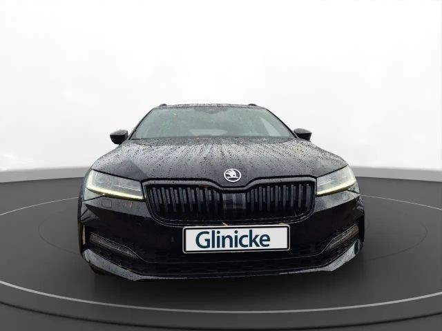 Skoda Superb 2.0 TSI 4x4 Combi Sportline