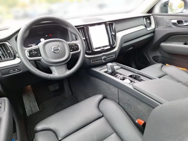 Volvo XC60 Dark Plus T6