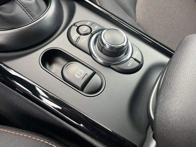 MINI Cooper Clubman Classic Trim/Navi/Sitzheizung/GRA