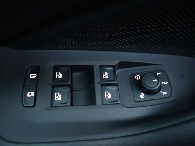 Volkswagen Passat 2.0 TDI Business Variant