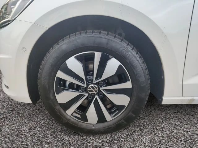 Volkswagen Touran 1.5 TSI