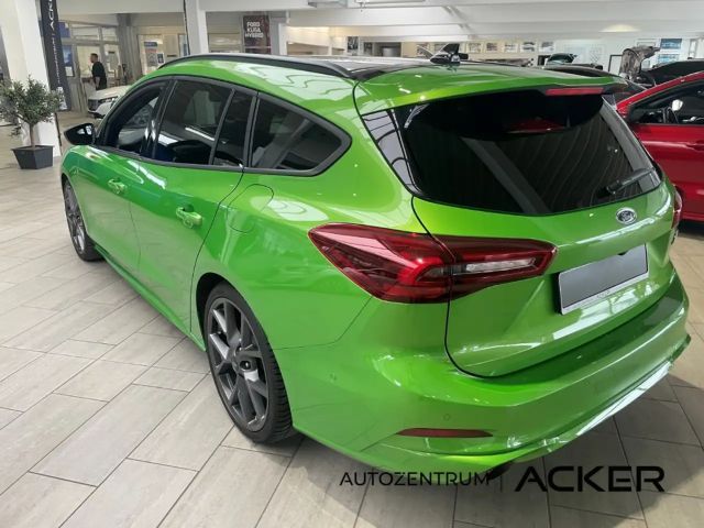 Ford Focus ST Line Wagon