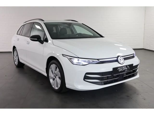 Volkswagen Golf 1.5 TSI Golf VIII Variant