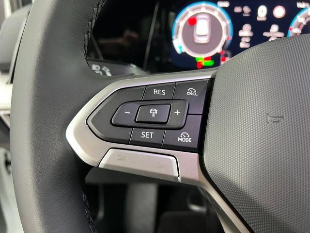 Volkswagen Golf Business DSG Variant