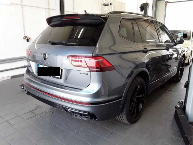 Volkswagen Tiguan 2.0 TSI Allspace R-Line