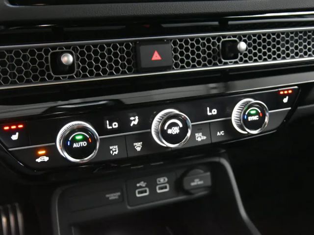 Honda Civic Elegance e:HEV