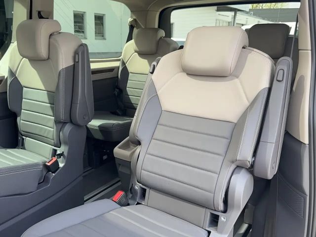 Volkswagen Multivan Style T7