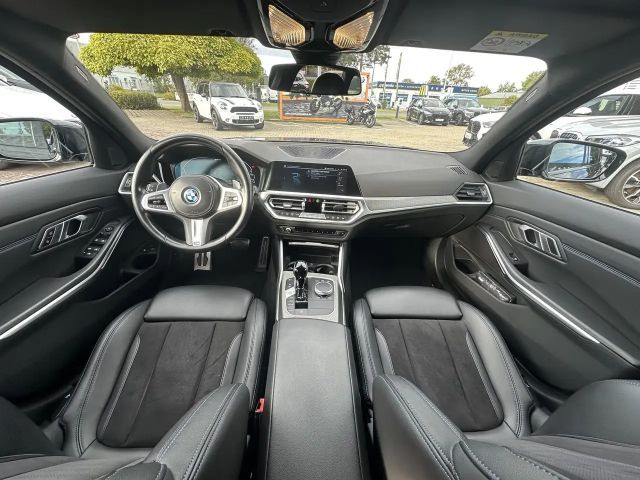 BMW 330 330e M-Sport Touring