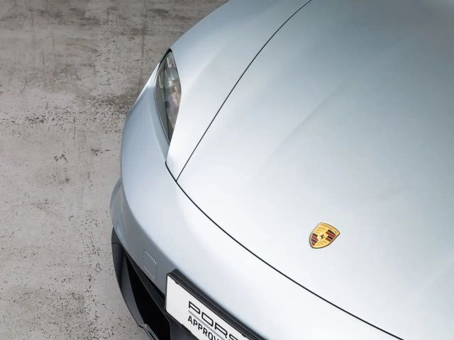 Porsche Taycan 4 Cross Turismo