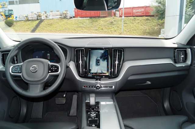 Volvo XC60 AWD Dark Plus T6