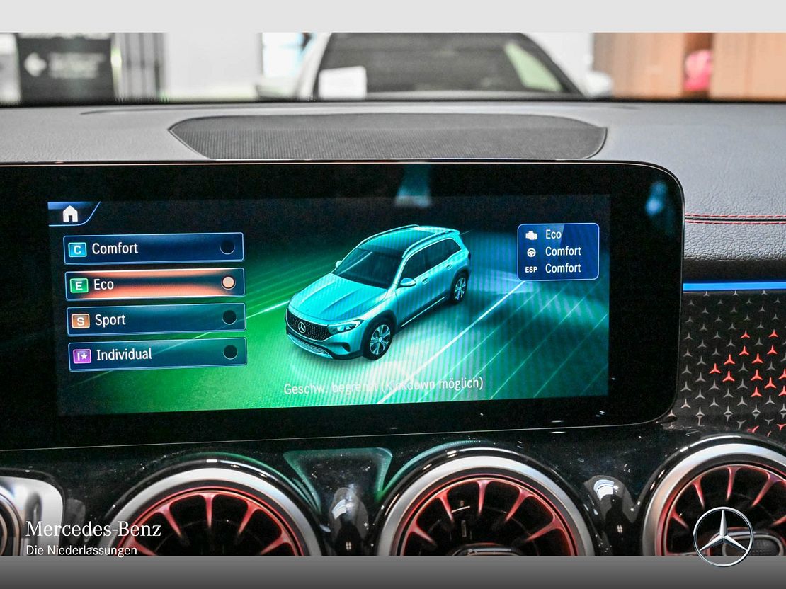 Mercedes-Benz EQB 300 4MATIC