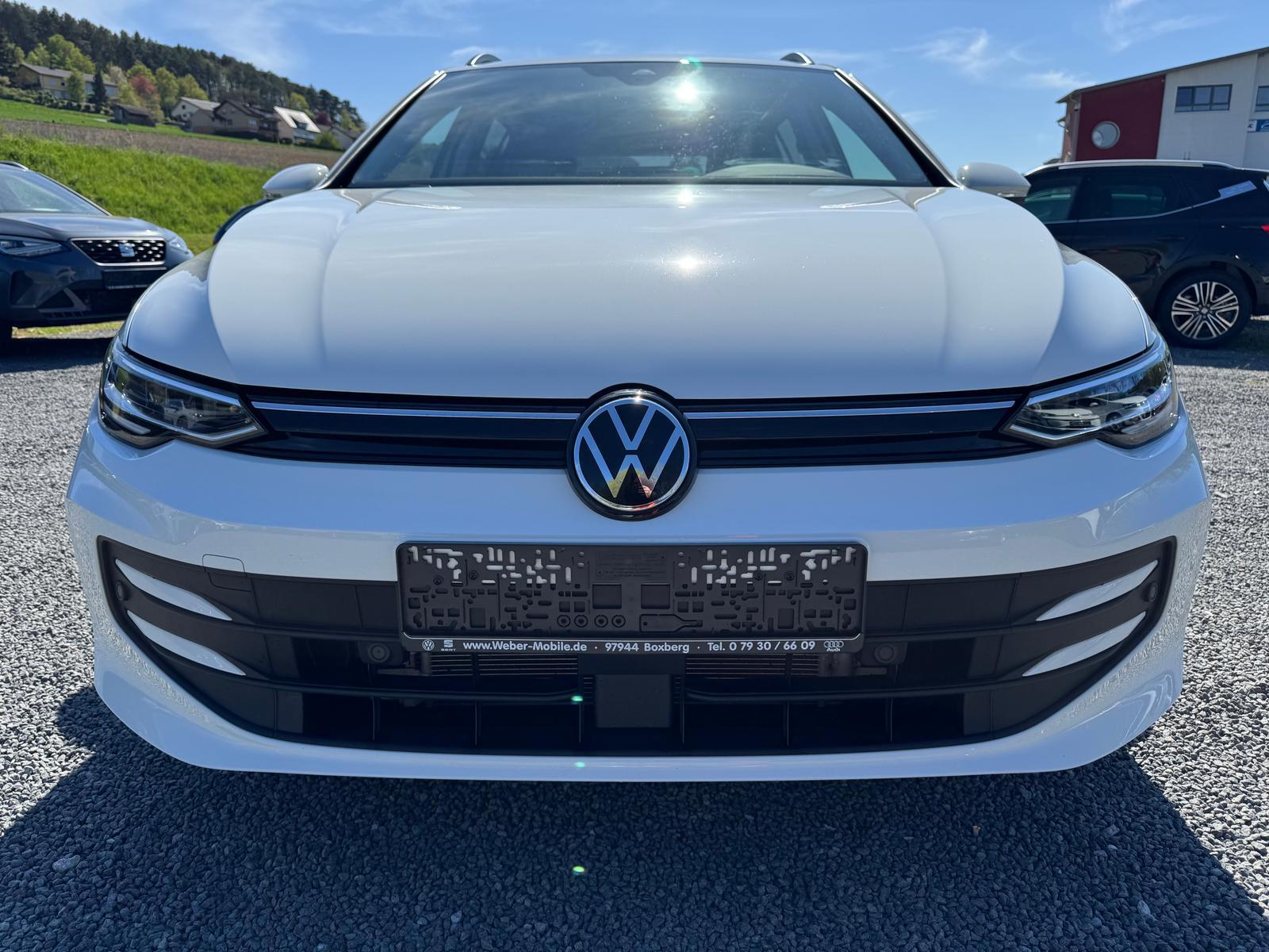 Volkswagen Golf 1.5 TSI Golf VIII Life Variant