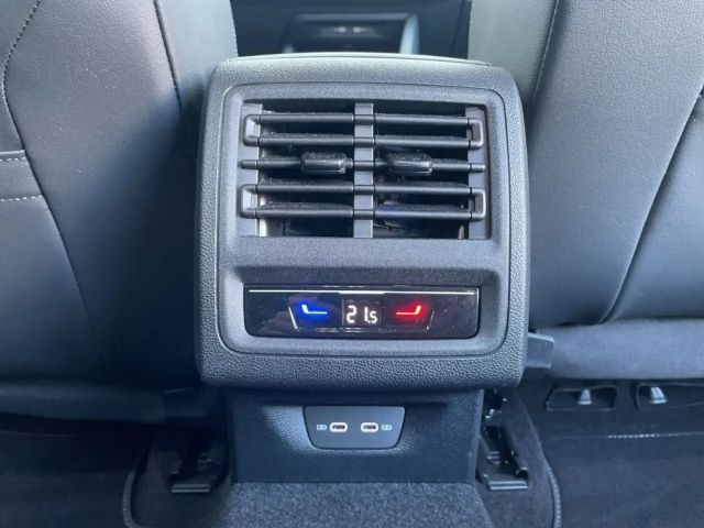 Volkswagen Golf 2.0 TDI DSG Golf VIII