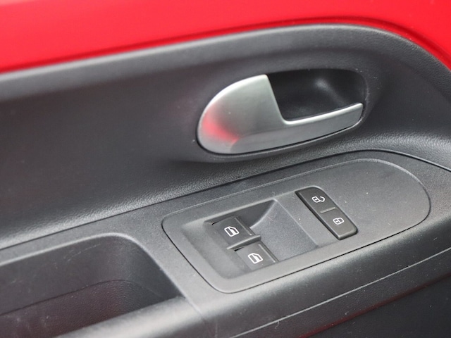 Volkswagen up! Move Move up!