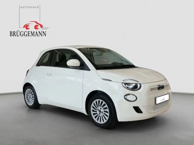 Fiat 500e + Ganzjahresreifen