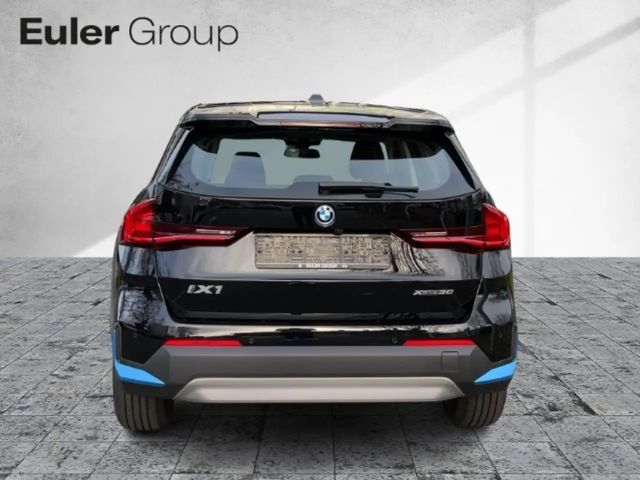 BMW iX1 xDrive