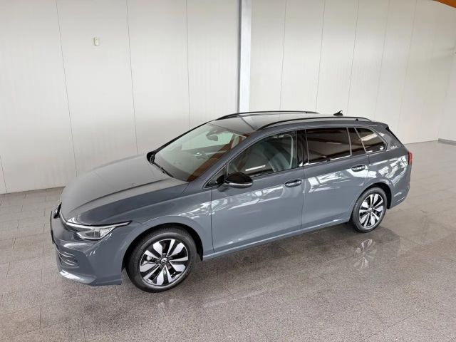 Volkswagen Golf 1.5 TSI Variant