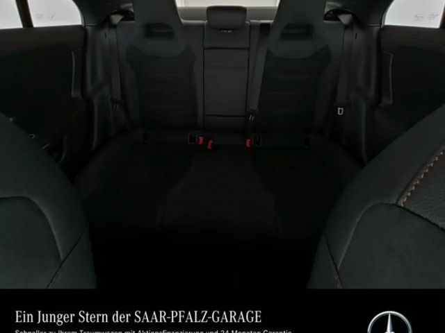 Mercedes-Benz CLA 200 AMG Line Coupé